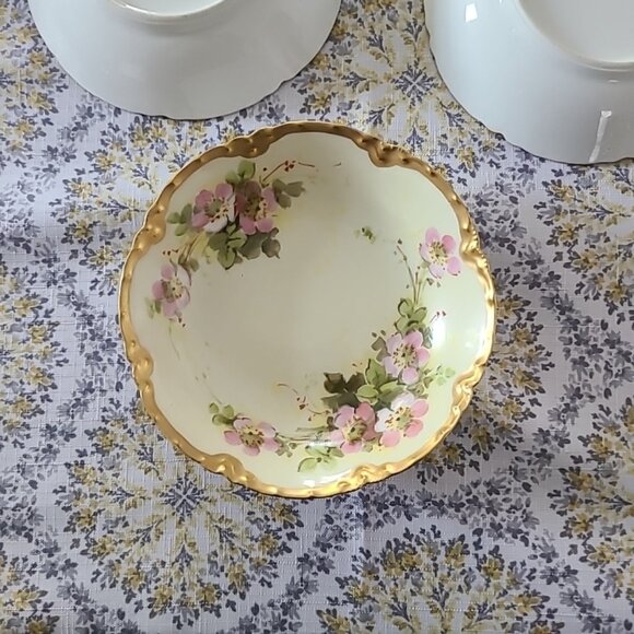 5 Haviland France Pink & Green Floral Gold Rim Fruit Dessert Dishes Berry Bowls - Picture 3 of 10
